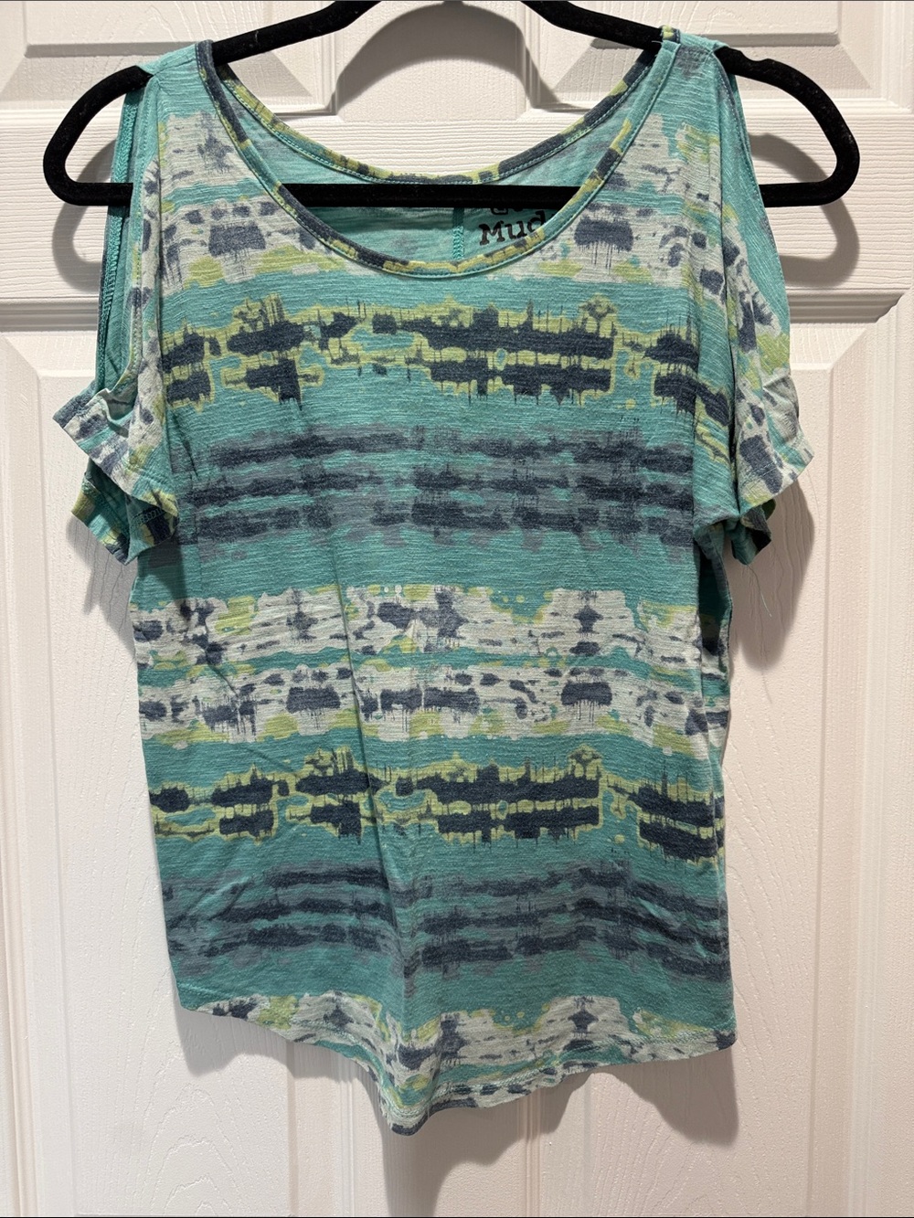 Mudd Mint Green Multi Cold-Shoulder Short Sleeve Top
